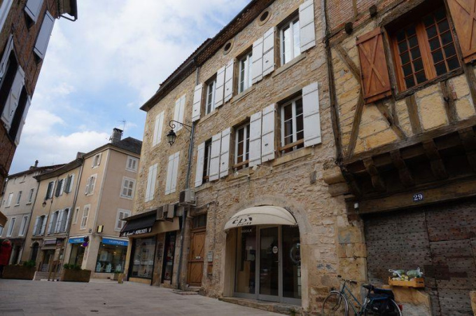 Offres de location Triplex Saint-Céré (46400)