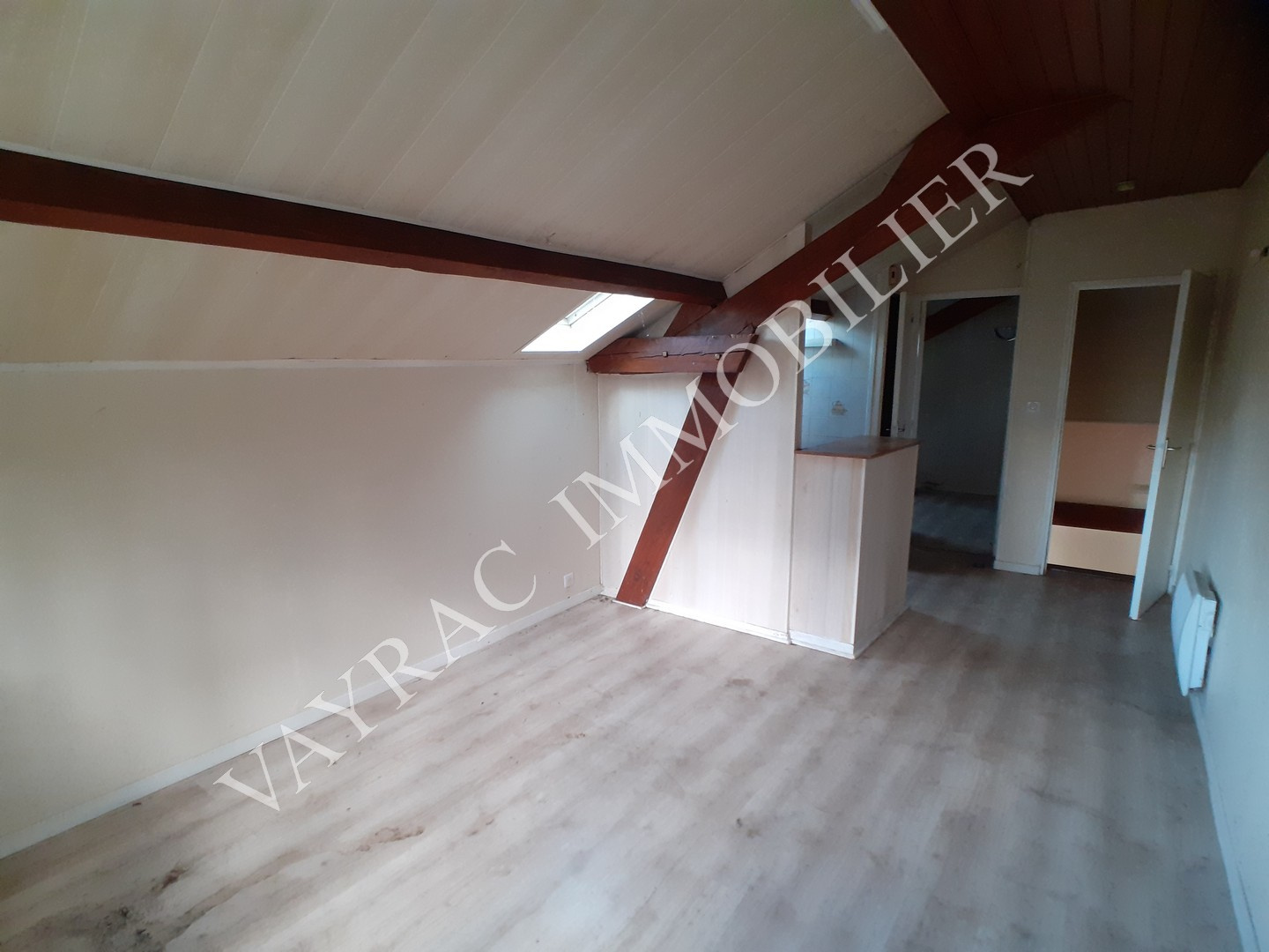 N1 - Studio - Pièce Principale