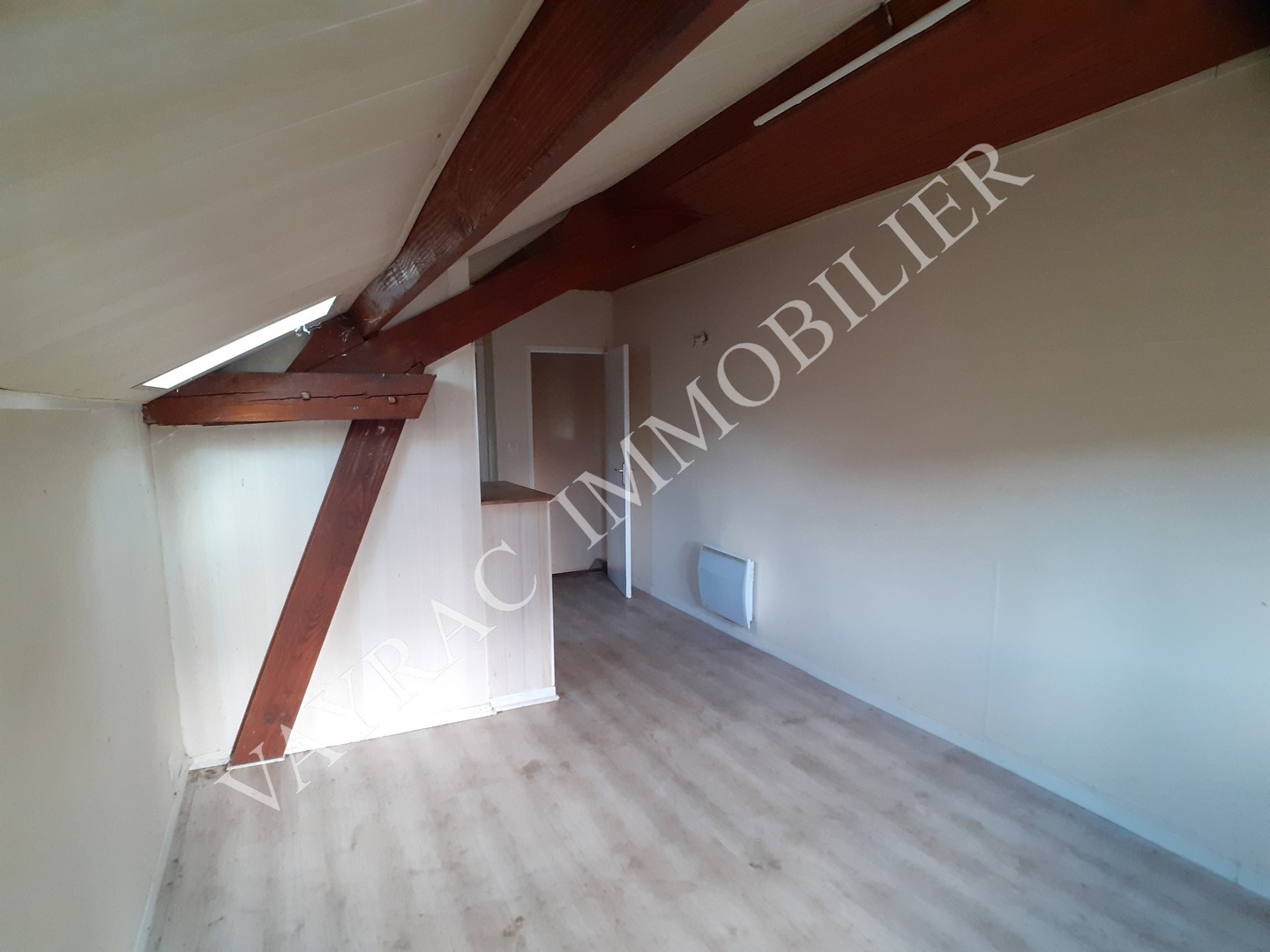 N1 - Studio - Pièce Principale